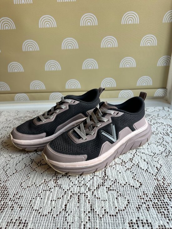 Vionic Shoes - Vionic Women’s Walk Max Hiking Sneaker Magnolia Dusk/Phantom Grey Size W's 7 US